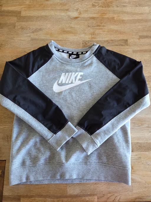 Buy & Sell Oaken South Staffordshire - Photos for Nike Jumper