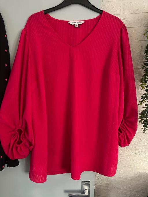 Buy & Sell Wickersley Rotherham - Photos for Capsule designer pink top size 20 like new