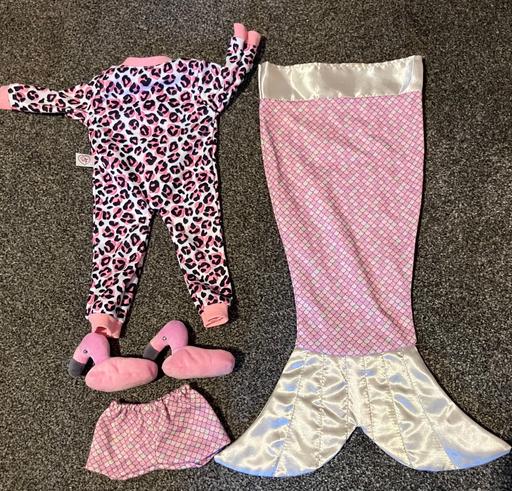 Buy & Sell Sherwood Oaks Business Park Mansfield - Photos for (2) Designer Friends doll outfit/accessories