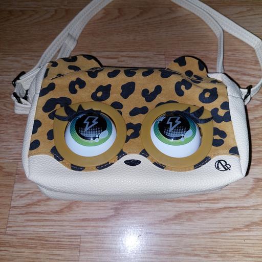 Buy & Sell Ocker Hill Sandwell - Photos for girls hand bag moving eyes