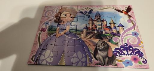 Buy & Sell Radcliffe Bury - Photos for sofia jigsaw