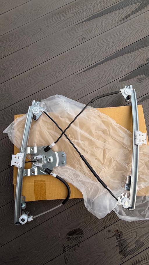 Vehicles Leicester Leicester - Photos for Window Regulator for Citroen C5