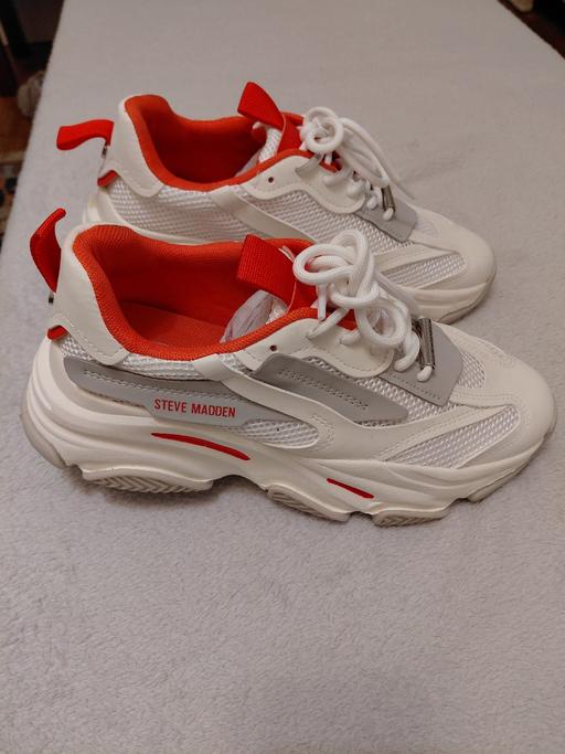 Buy & Sell Waterloo Central London - Photos for Ladies Steven Madden Trainers