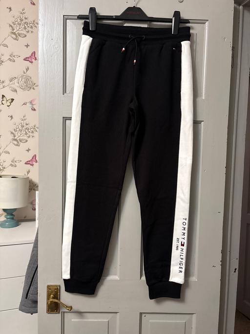Buy & Sell Duckmanton Chesterfield - Photos for Tommy Hilfiger joggers