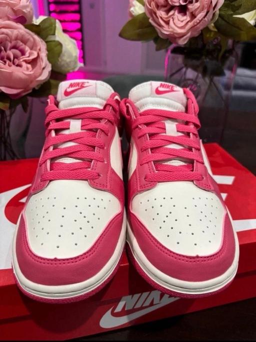 Buy & Sell The Hale North West London - Photos for Premium Nike Dunk Low Next Nature Pink UK8.5