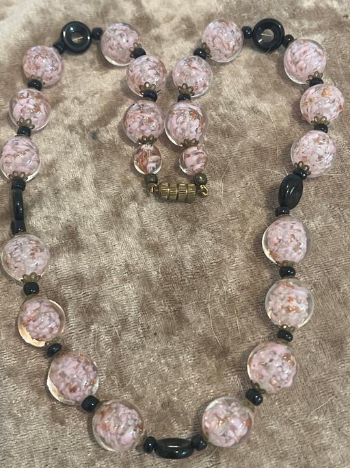 Buy & Sell Ovingdean Brighton - Photos for Beautiful vintage glass necklace