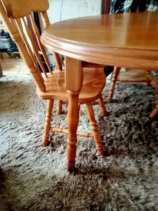 Buy & Sell Belgrave Leicester - Photos for round pine table four chairs