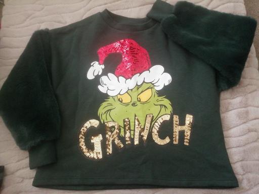 Buy & Sell Heath Town Wolverhampton - Photos for Age 7 to 8 Girls Grinch top