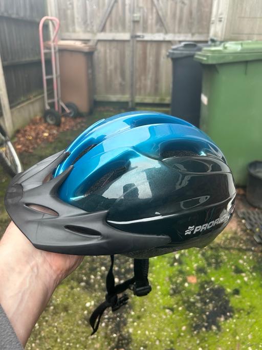 Buy & Sell Willenhall Walsall - Photos for Cycle safety helmets