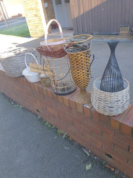 Buy & Sell Pensnett Dudley - Photos for Lovely , Joblot Of Baskets & Metal Ornaments,