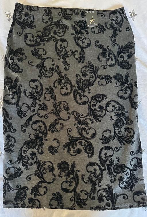 Buy & Sell Shirley Solihull - Photos for Brand new skirt size 14