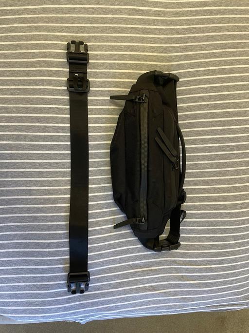 Buy & Sell Queensway Central London - Photos for AER City Sling 3