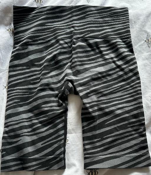 Buy & Sell Shirley Solihull - Photos for FREE Girls shorts size small