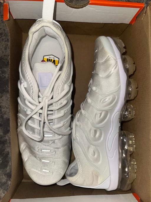 Buy & Sell Chelsea South West London - Photos for Nike Vapour Maxes