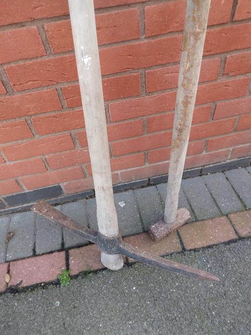 Buy & Sell Cradley Heath Sandwell - Photos for Pickaxe and sledge hammer