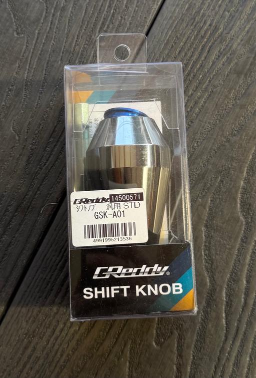 Vehicles Leicester Leicester - Photos for Trust GReddy Shift Knob With Adapters