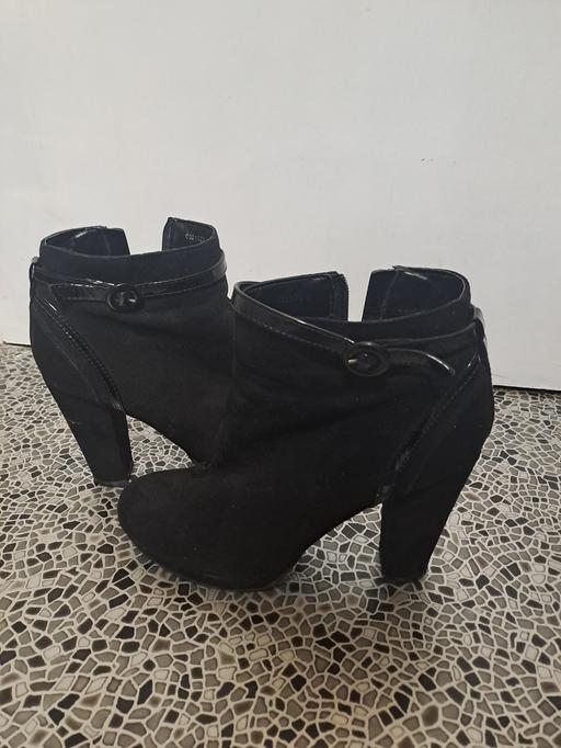 Buy & Sell Park Hill Sheffield - Photos for lovely ankle boots new look