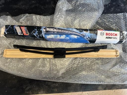 Vehicles Sheffield Sheffield - Photos for Bosch Wiper Blade Aerotwin A461S