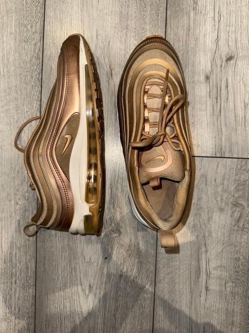 Buy & Sell South Hornchurch East London - Photos for RARE Women Air Max 97 Metallic Rose Gold (6)