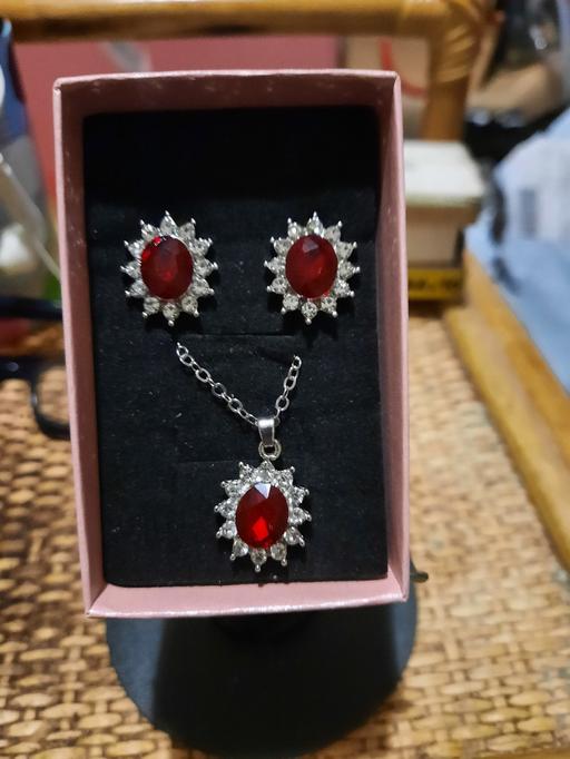 Buy & Sell Woodside South East London - Photos for Jewellery Set