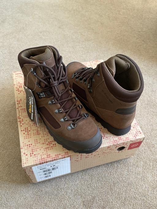 Buy & Sell Blackheath Colchester - Photos for BOOTS DESERT COMBAT HIGH LIABILITY, BROWN