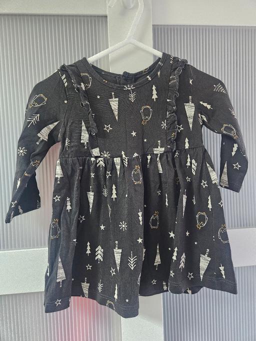 Buy & Sell Weston Point Halton - Photos for 3-6 months Matalan Christmas tshirt dress