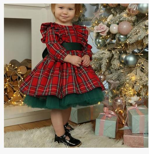 Buy & Sell Tividale Sandwell - Photos for Christmas dress age 6-12 months. New