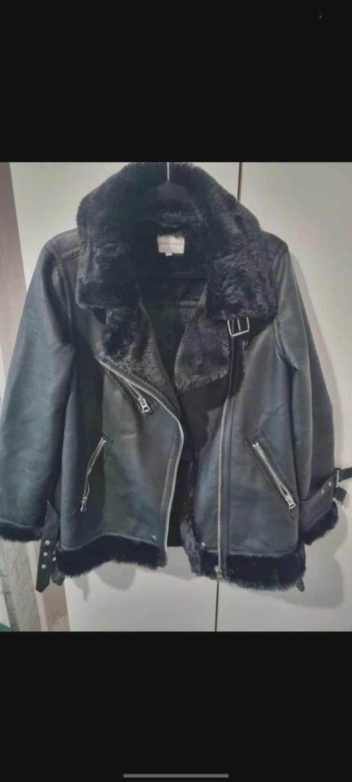 Buy & Sell East Ham East London - Photos for Faux leather ladies size 8 Oversize