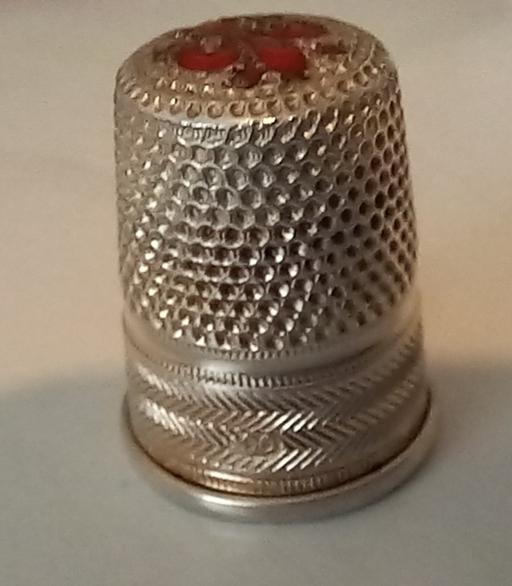 Buy & Sell Thatto Heath Saint Helens - Photos for vintage solid silver thimble