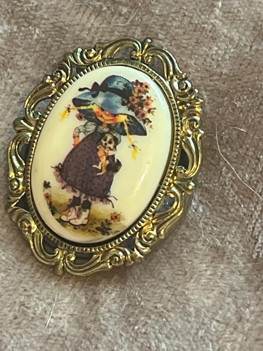 Buy & Sell Rottingdean Brighton - Photos for Beautiful vintage scarf clip