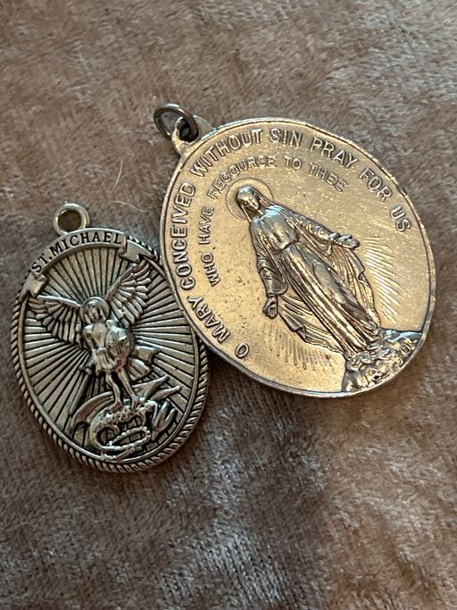 Buy & Sell Ovingdean Brighton - Photos for Vintage religious pendants