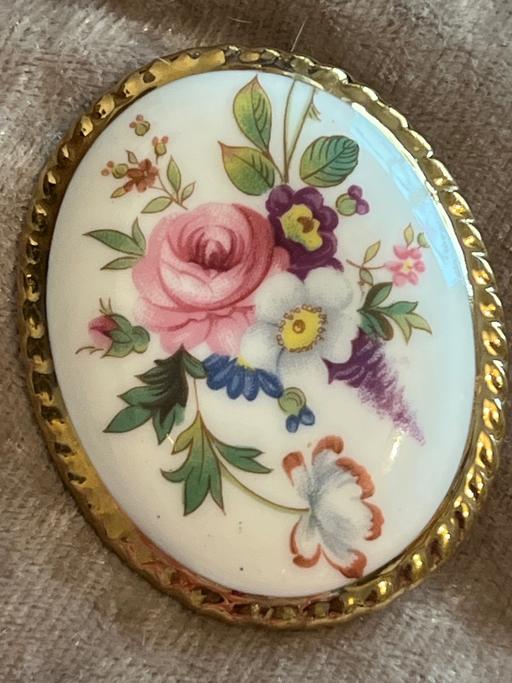 Buy & Sell Rottingdean Brighton - Photos for Beautiful vintage brooch