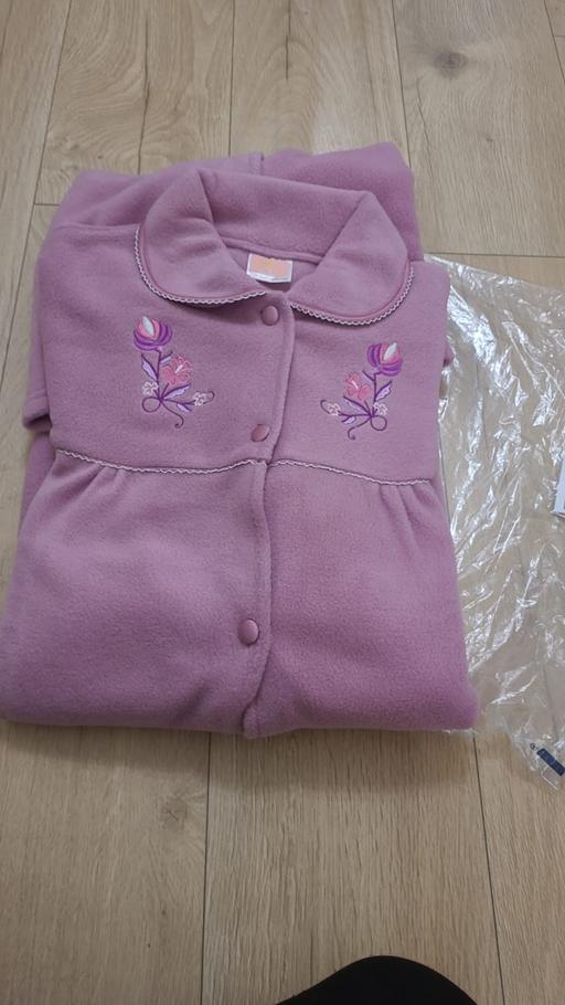 Buy & Sell Dagenham Barking and Dagenham - Photos for Ladies Dressing Gown