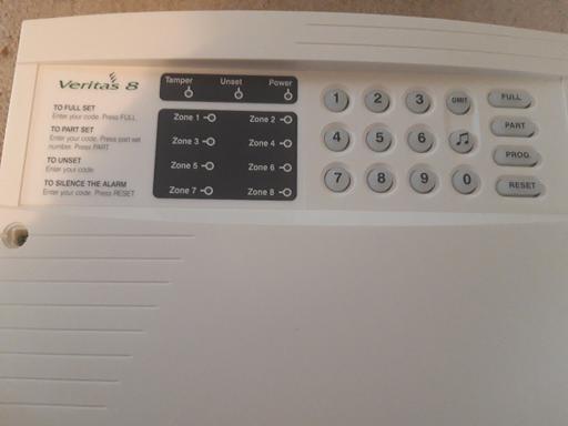 Buy & Sell Bardsley Oldham - Photos for Veritas burglar alarm panel