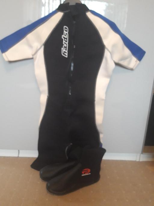 Buy & Sell Bardsley Oldham - Photos for Osprey wetsuit