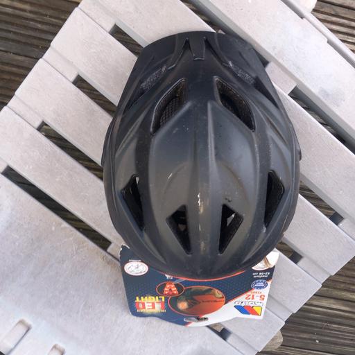 Buy & Sell Tuebrook Liverpool - Photos for New molto kids bike helmet with led light