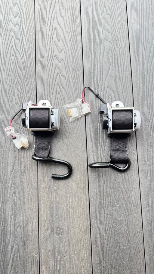 Vehicles Braunstone Blaby - Photos for NEW PAIR of wheelchair tie-down retractors