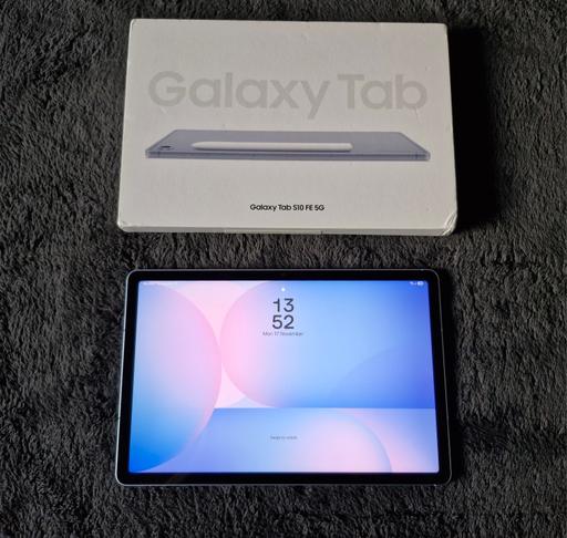 Buy & Sell Aspull Wigan - Photos for Samsung Galaxy S10 fe 128gb blue 5g tablet