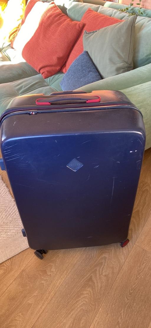 Buy & Sell New Cross South East London - Photos for Joules large suitcase