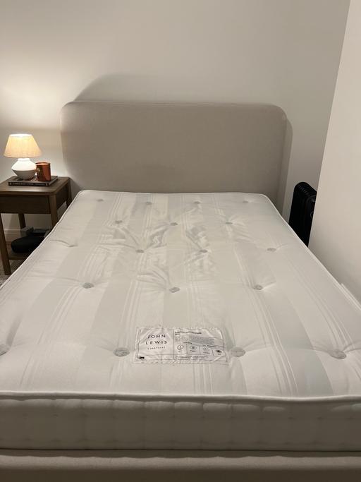 Buy & Sell Wapping East London - Photos for John Lewis Double Mattress (Spring) Medium