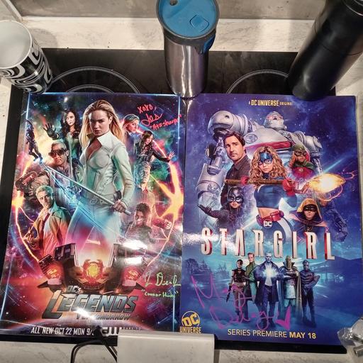 Buy & Sell Waltham Forest East London - Photos for Dc poster bundle ( signed)