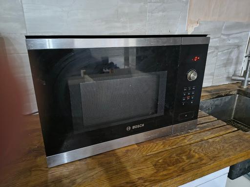 Buy & Sell Roydon Harlow - Photos for integrated Bosch microwave oven