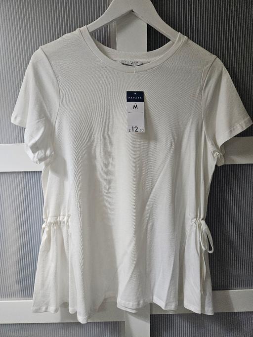 Buy & Sell Weston Point Halton - Photos for 🌟NEW🌟 Size M MATALAN side tie top