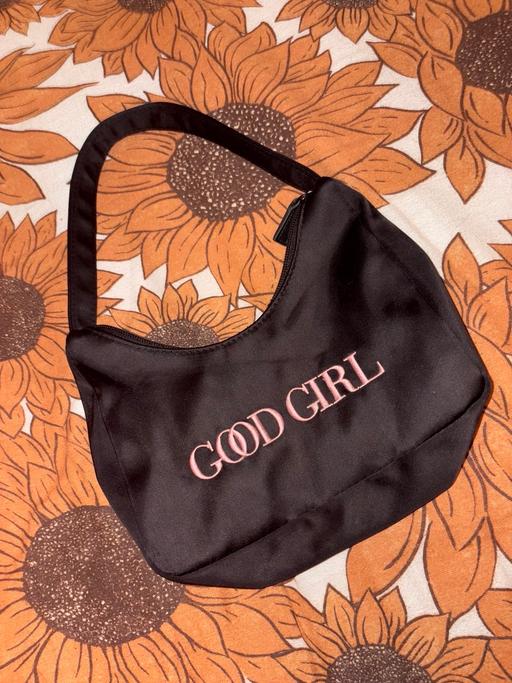 Buy & Sell Surrey Quays South East London - Photos for Carolina Herrera GG bag