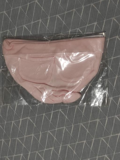 Buy & Sell Grafton Street Industrial Estate West Northamptonshire - Photos for Hat with mitts