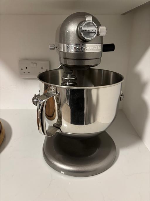 Buy & Sell Childs Hill North West London - Photos for Kitchen Aid bowl lift stand mixer silver