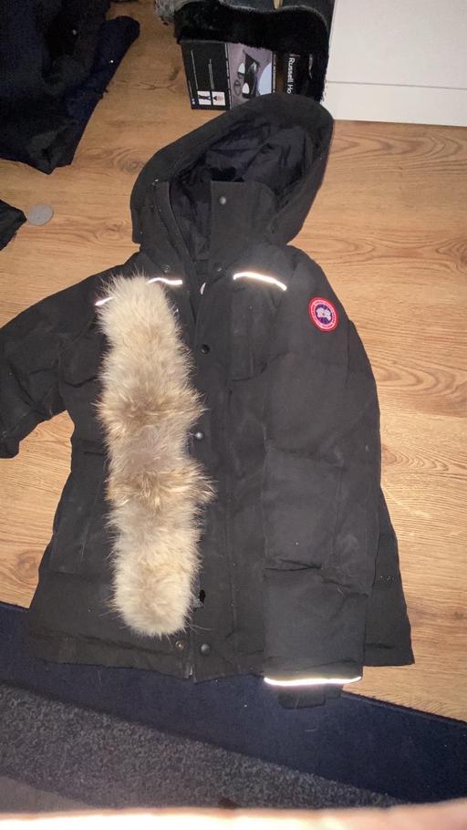 Buy & Sell Walthamstow East London - Photos for Canda goose kids unisex(14-16)