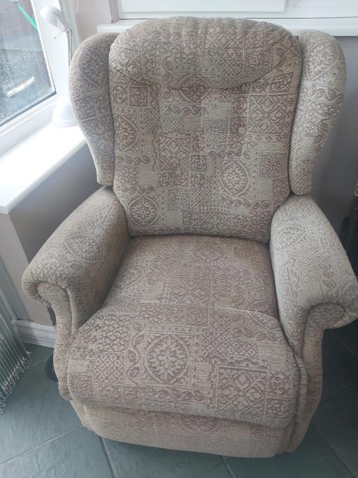 Buy & Sell Flint Flintshire - Wales - Photos for Sherborn Reclining & Tilting Armchair