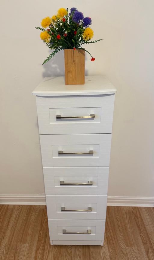 Buy & Sell Prestatyn Denbighshire - Wales - Photos for Chest of five drawers in Real wood