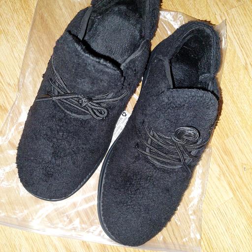 Buy & Sell Brinsford South Staffordshire - Photos for trainers shoe fluffy warm size 8
